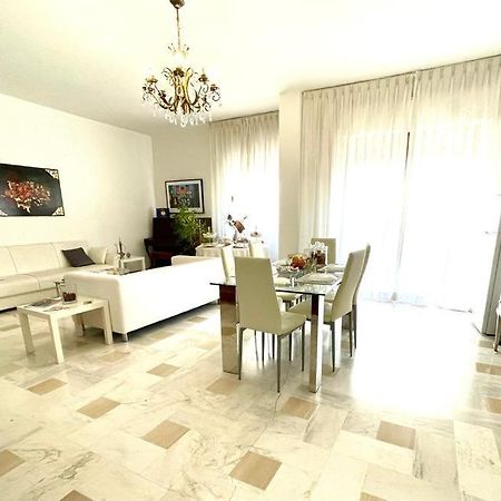 Rosa Dei Venti B&B Taranto Ngoại thất bức ảnh