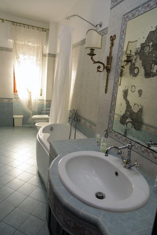 Rosa Dei Venti B&B Taranto Phòng bức ảnh