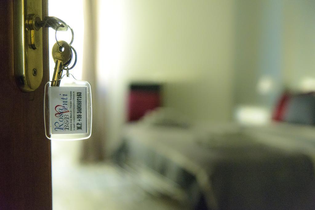 Rosa Dei Venti B&B Taranto Phòng bức ảnh
