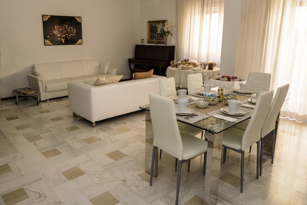 Rosa Dei Venti B&B Taranto Ngoại thất bức ảnh
